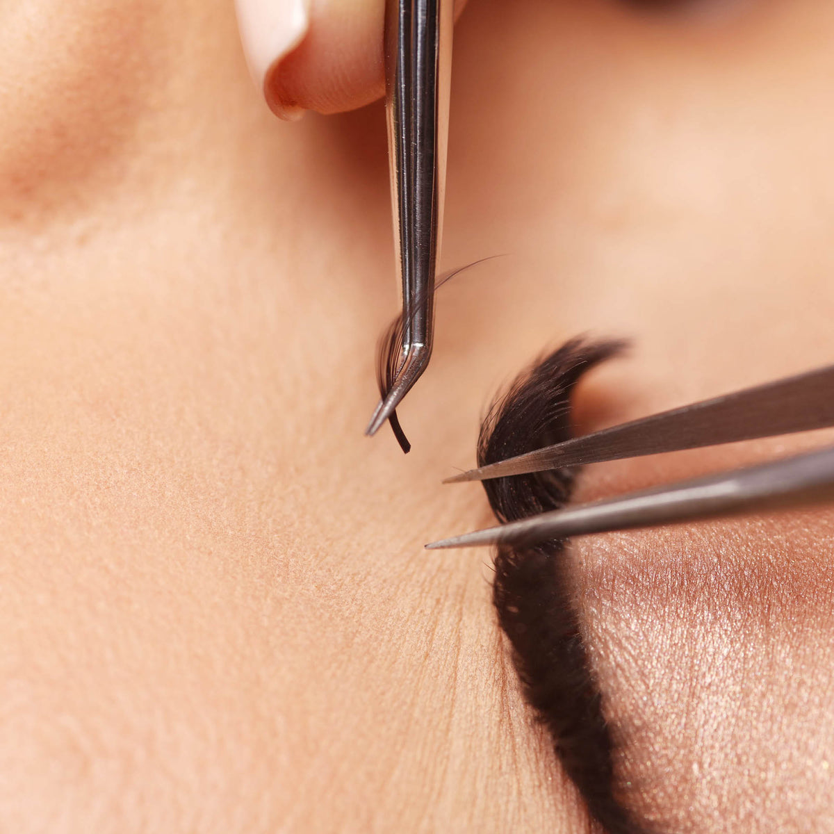 Eyelash Extension Glue Purity Expert
